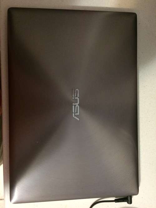 Asus UX 303LA