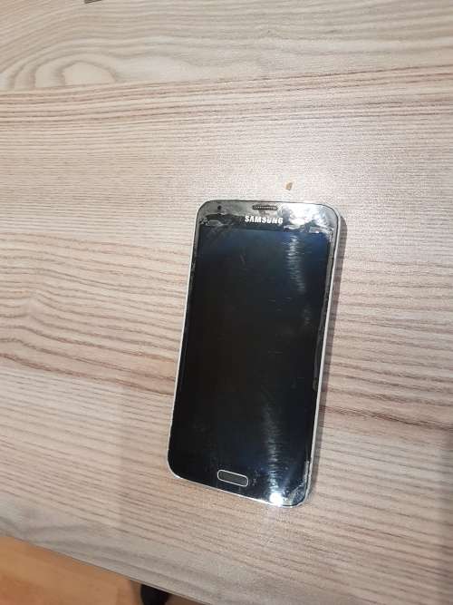 Samsung S5 16GB Black R1 No Reserve