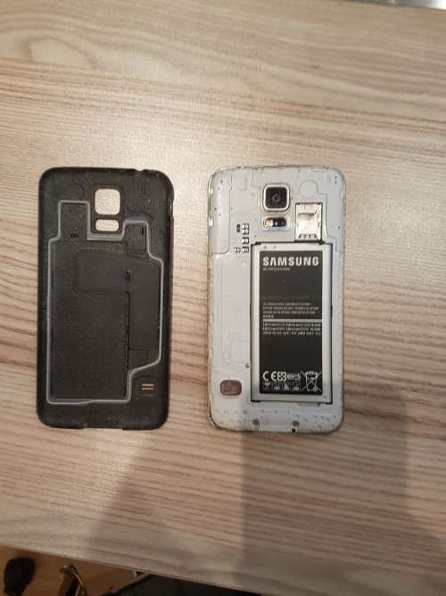 Samsung S5 16GB Black R1 No Reserve