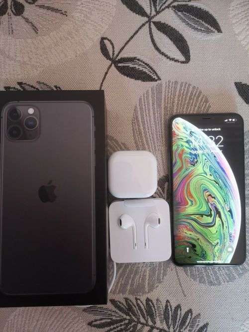 Apple Iphone 11 Pro Max 256Gb Space Gray Like new with orignal Packaging @R1 NR