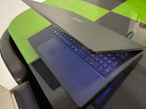 Dell Vostro 15 3568 I5 7th Gen Laptop with SSD and Dell warranty active @R1 NR!!!