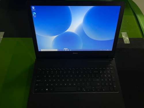 Dell Vostro 15 3568 I5 7th Gen Laptop with SSD and Dell warranty active @R1 NR!!!