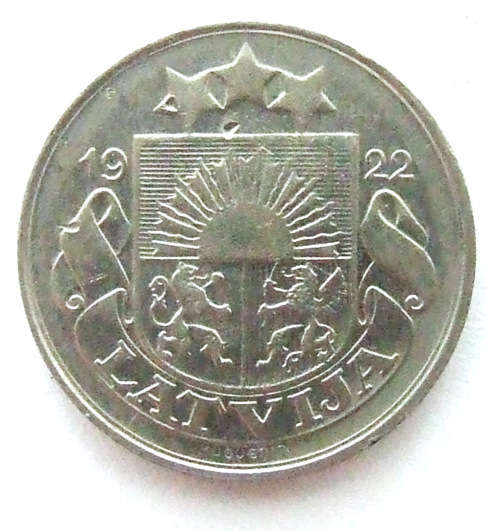 1922 Latvia 10 Santimu