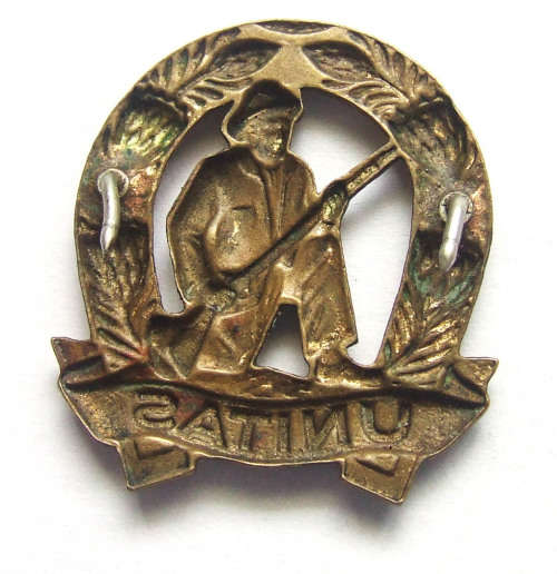 Unitas Badge