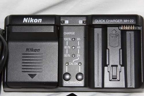Nikon MH-22 Charger