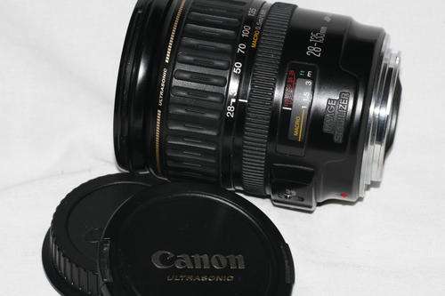Canon EF 28-135mm f/3.5-5.6 IS