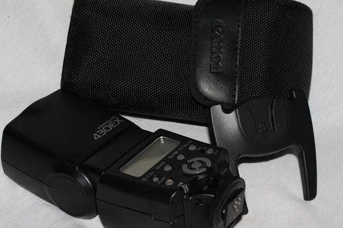 Canon 430 EX Speedlite