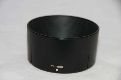 Tamron DA17 Hood for Tamron 70-300mm f/4-5.6 Di LD lens.