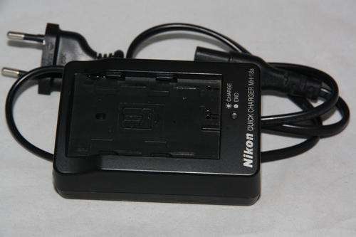 Nikon MH-18a Genuine Battery Charger for ENEL3a and 3e Batteries