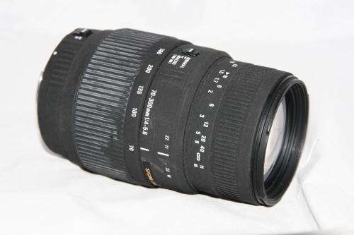 Sigma 70-300mm f/4-5.6 DG Macro (Canon mount) ***For Spares or Repair***