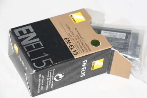 Nikon EN-EL15 Battery ***backup battery in box***