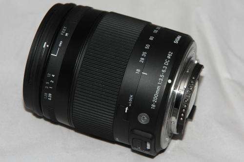 Sigma 18-200mm f/3.5-6.3 DC Macro OS HSM Contemporary Lens (Nikon)