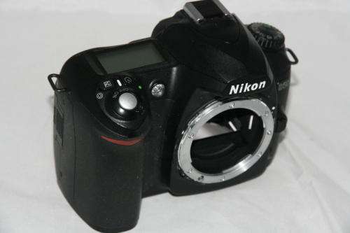 Nikon D50 ***for spares or repair***