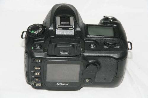 Nikon D50 ***for spares or repair***
