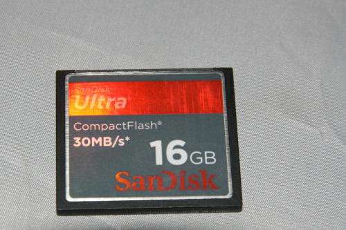 Sandisk Ultra 16GB 30MB/s CF Compact Flash memory card