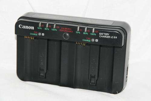 Canon LC-E4 Battery Charger for LP-E4 for Canon EOS 1Dx 1Ds Mark III EOS 1D Mark IV