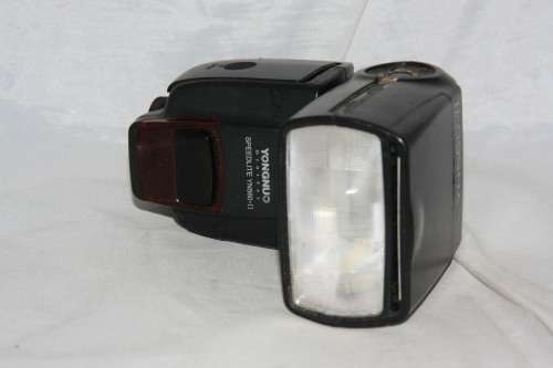 Yongnuo YN560-II Speedlite Flash ***for spares or repair***