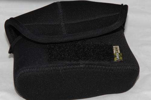 LensCoat  BodyBag Small (Black) for DSLR Body without lens or compact camera