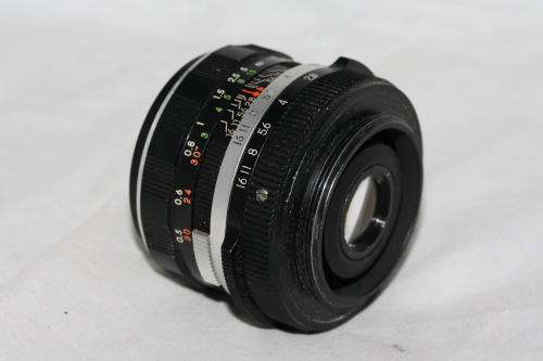 Soligor 35mm f/2.8 M42 mount manual focus lens