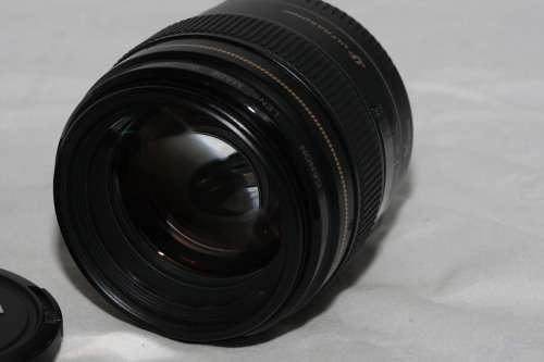 Canon EF 85mm f/1.8 USM ***Please read description***