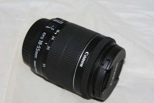 Canon EF-S 18-55mm IS STM