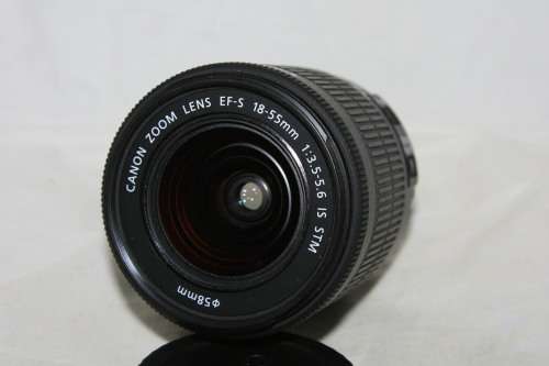 Canon EF-S 18-55mm IS STM