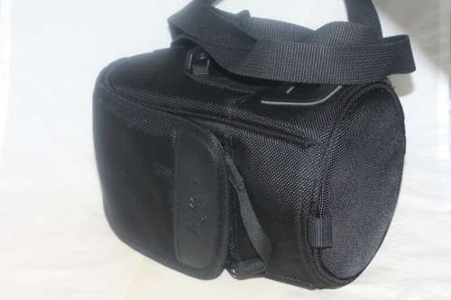 Nikon CL-M3 Padded lens pouch bag