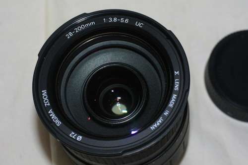 Pentax mount  Sigma 28-200mm f/3.8-5.6 UC