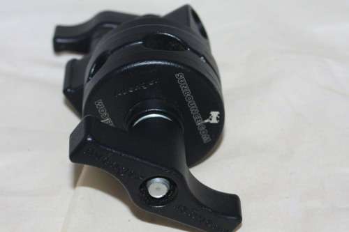 Avenger Grip Head with `T` Top and Socket for Light Stand C-stand Accessory