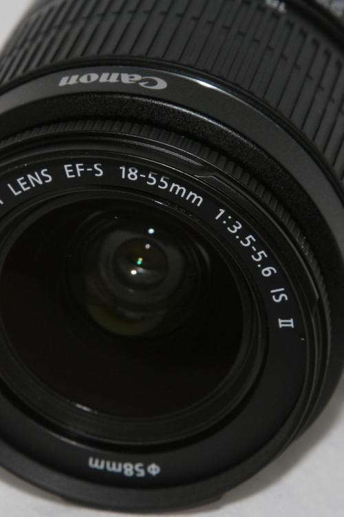 Canon EF-S 18-55mm f/3.5-5.6 IS II (Mark 2)