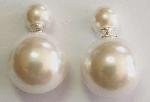 *New* Pearl Dior Stud