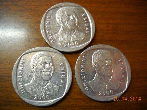3 x Smiley Mandela 2000 R5 Coins Plus a Madiba Comic No.4