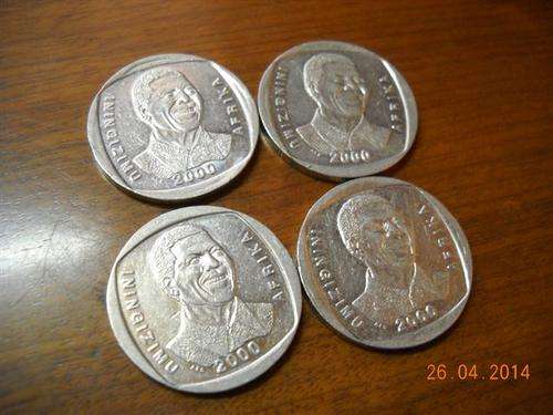 4 x 2000 Smiley Mandela R5 Coins + Mandela International Stamp