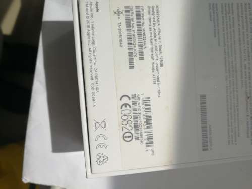 APPLE IPHONE 7 128gb Matt Black.. Free shipping to your door
