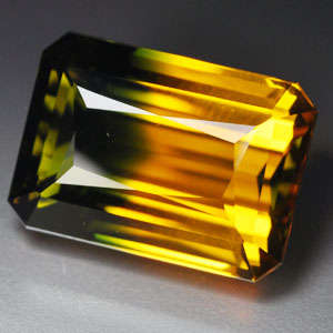 24.25ct.AWESOME BI-COLOR QUARTZ YELLOW GREEN OCT