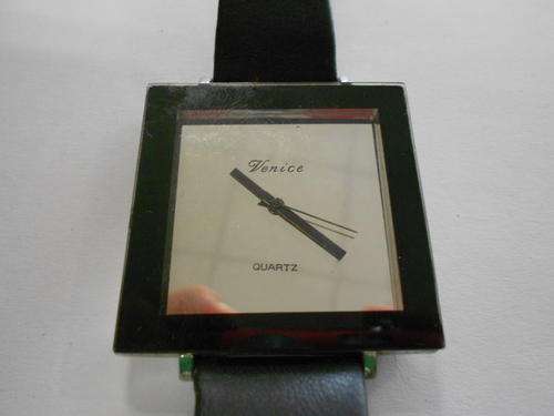 Venice quartz ladies wrist watch with leather strap - as per scan*