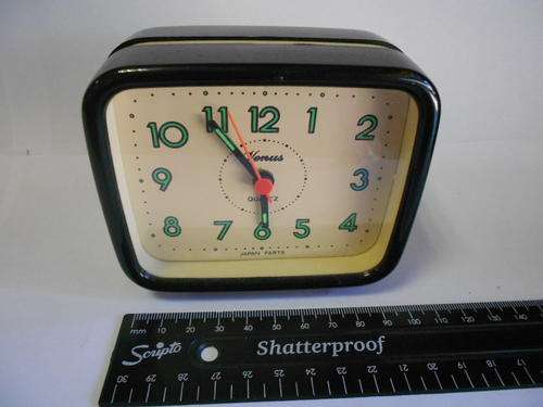 Venus quartz alarm clock - as per scan