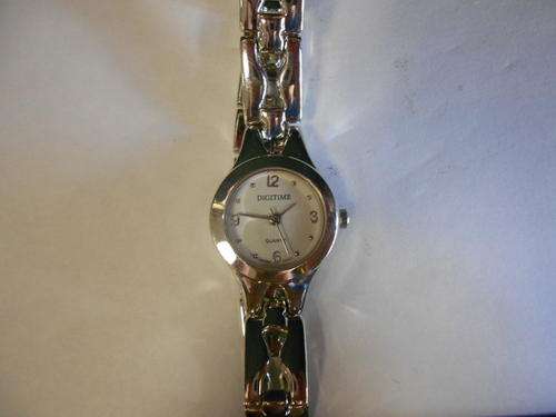 Digitime ladies wristwatch - @ Crazy R1 Start