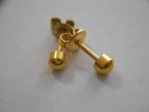 Gold plated surgical stud earrings, 0.8grams - as per scan
