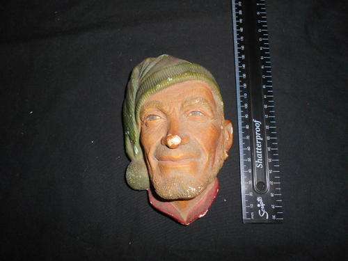 Plaster of paris wall hanging face, made by Bossons, England - as per scan*