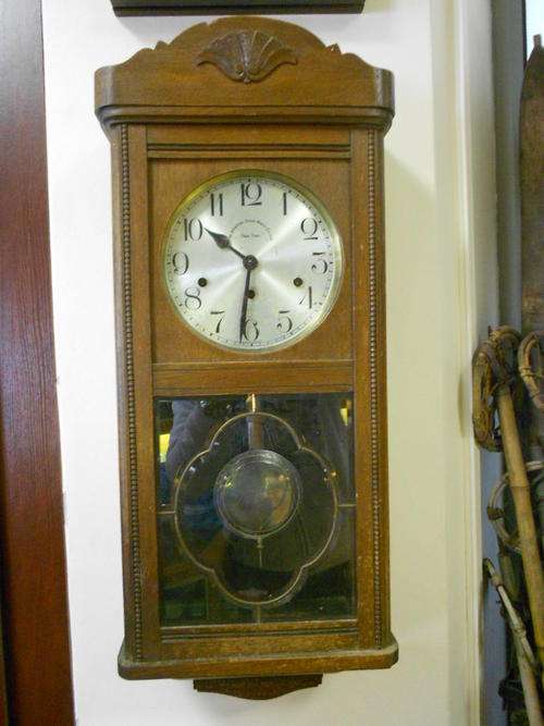Kienzle wall clock, The American Swiss watch Co. Cape Town, needs to be serviced - as per scan