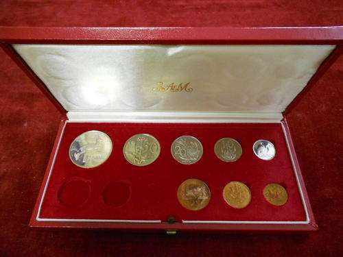 1979 RSA Short proof set in Long proof set box - as per scan