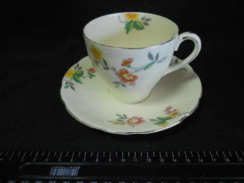 Alfred Meakin ''Royal Marigold'' tea set duo - as per scan