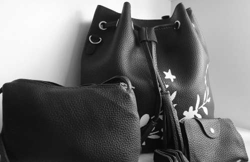 Ladies Casual 3 Piece Bucket Handbag - Black with White Design