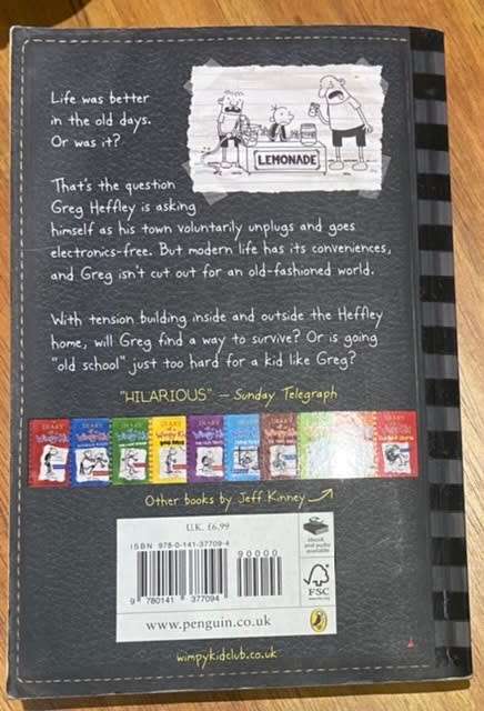 Diary of a Wimpy Kid- Old School by Jeff Kinney