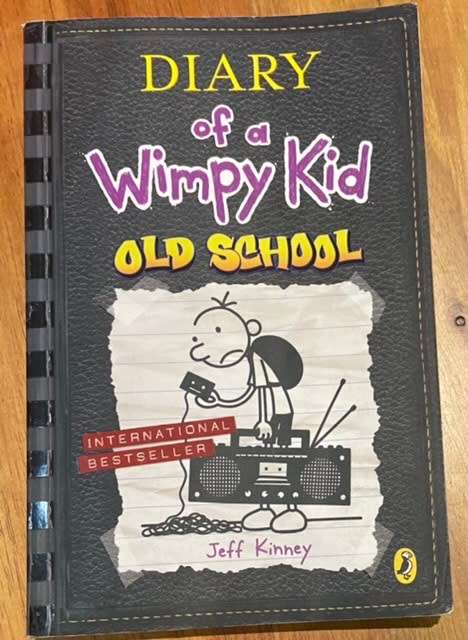 Diary of a Wimpy Kid- Old School by Jeff Kinney