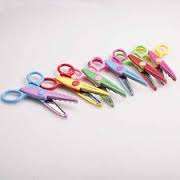 6 Shaped Assorted Craft Scissors Cutting Patterns / Designs / Edges Kids Tool in a handy carry case