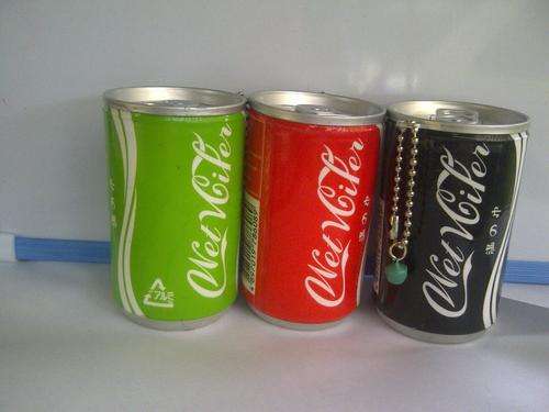Very unusual "coca-cola" type chinese mini wet wipes can (Green)