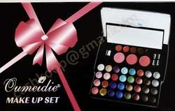 Oumeidie -  Make-Up Set