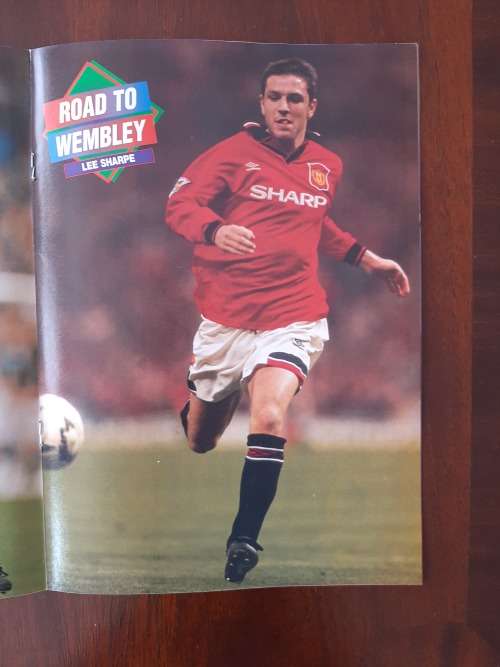 Road to Wembly `95: Cup Final Guide - Man United vs Everton (incl Souvenir booklet and poster)